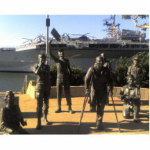 Tribute at Midway Photo Sculpture