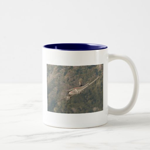 TTA DC-3 MUG