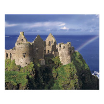 Un arc-en-ciel heurte le château médiéval de Dunlu Photographies