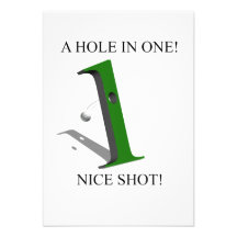Un trou dans une boule de golf faire-parts