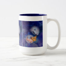 Une joie de bébé et de mère tasse à café