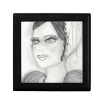 Up Close Flapper Gift Box