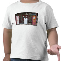 USA, Arizona. Chloride Ghost Town, old gas Tshirts