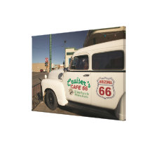 USA, Arizona, Williams: Cruisers Cafe 66 Old Canvas Print