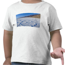 USA, CA, Death Valley NP, Salt Formations at Shirt