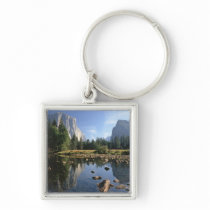 USA, California, Yosemite National Park, 5 Keychains