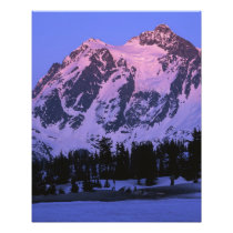 USA, Washington, Mt. Shuskan in North Cascades