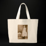 Victorian, Glayds McDowell: www.AriesArtist.com bags