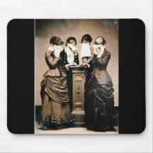 Victorians de deuil tapis de souris