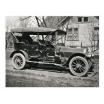Vieille voiture carte postale