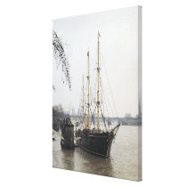 View of the River Thames with RRS Discovery canvas prints