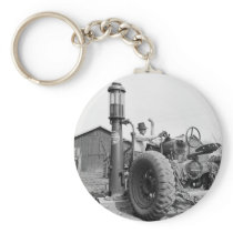 Vintage Gas Pump on the Farm, 1940s Key Chain