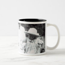 Virginia Woolf with Clive and Julian Bell, 1910 Coffee Mugs