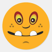 Visage orange mignon de monstre avec un Underbite Autocollants Ronds