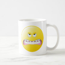 Visage souriant fâché tasse à café