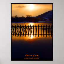 Vlata Glow Print