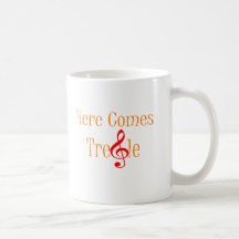 Voici venir la note triple pour des musiciens tasse