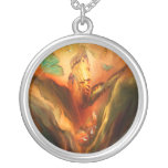 Vol du collier portable d'art d'esprit