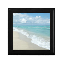 Vue extrême de plage de relaxation coffrets cadeaux