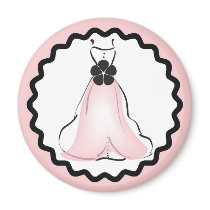 Wedding Dress with Pink Magnet