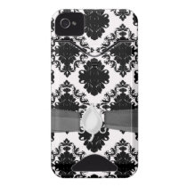 white and black romantic damask design id iphone 4 cover