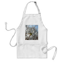 White Flowers In Bush Aprons