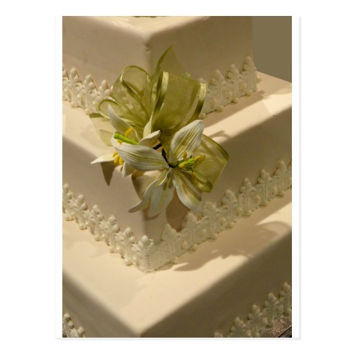 White Wedding Cake Post Card