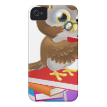 Wise owl reading iPhone 4 Case-Mate case