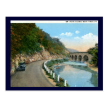 Wm. Penn Highway, Tyron PA Vintage Post Card