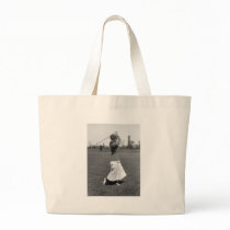 Women's Golf Fashion, 1910s Canvas Bags