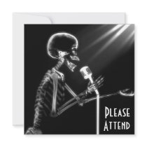 X-RAY SKELETON SINGING ON RETRO MIC - B&W