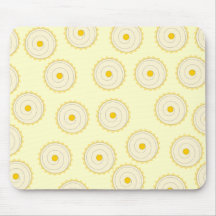 Yellow Cupcake Pattern. Mousepad