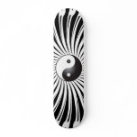 Yin Yang Symbol: Skateboard