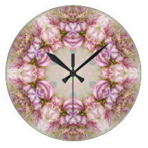 Zauberhafte Wanduhr in wundervollen Pastelltönen