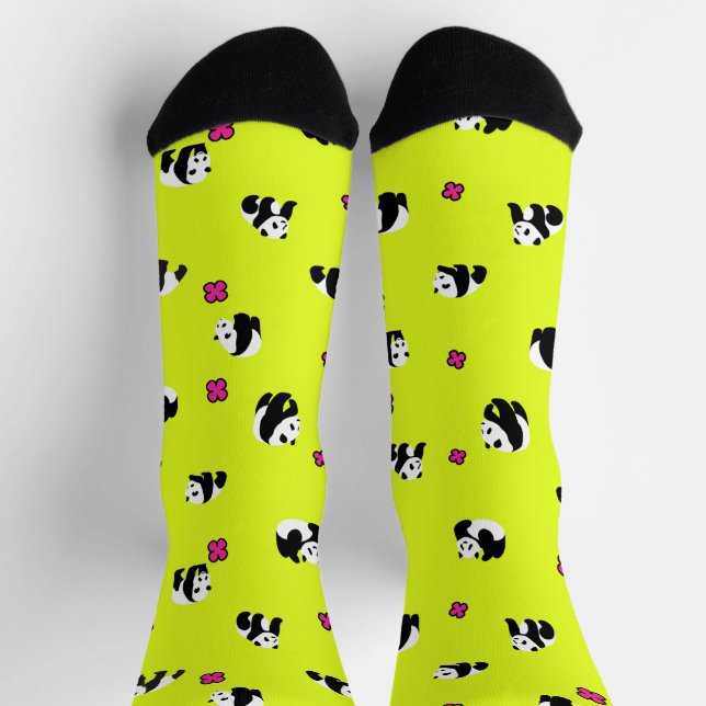 ネオンイエローのかわいいパンダ♡ SOCKS (Top)