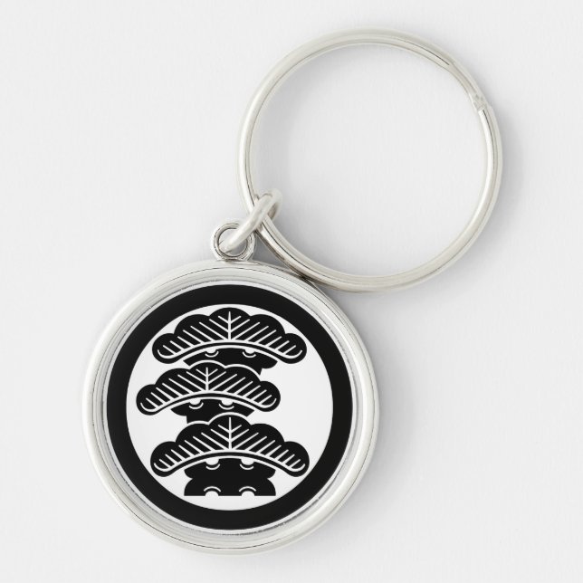 丸に左三階松 KEYCHAIN (Front)