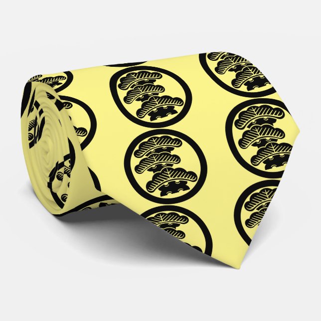 丸に左三階松 TIE (Rolled)
