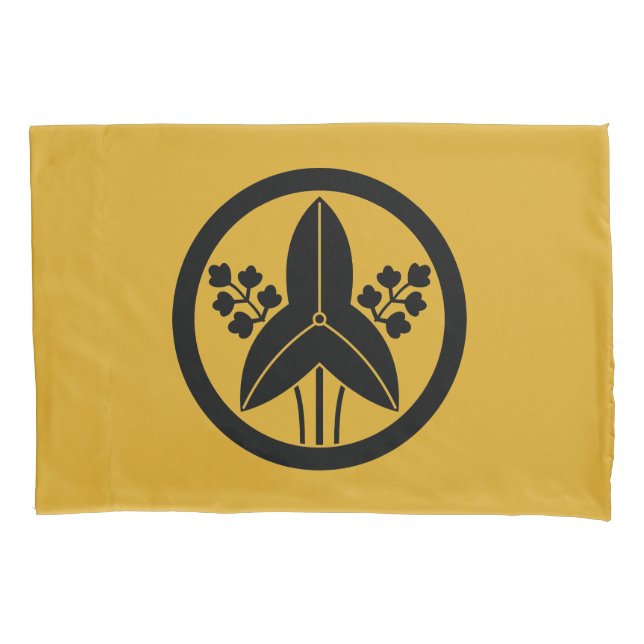 丸に立ち沢瀉 PILLOWCASE (Front)