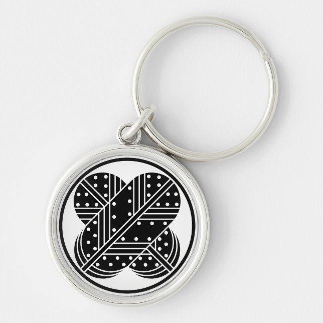 糸輪に斑いり違い鷹の羽 KEYCHAIN (Front)
