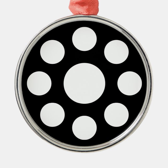 細川九曜 METAL ORNAMENT (Front)