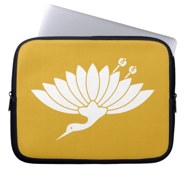 菊鶴 LAPTOP SLEEVE (Front)