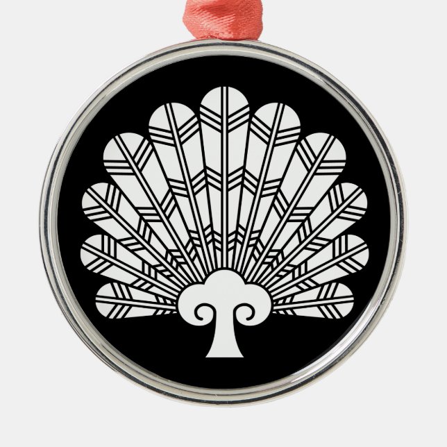 鷹の羽団扇 METAL ORNAMENT (Front)