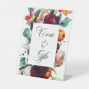 Recherche de roses rouge foncé posters Couple