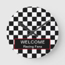 Recherche de voitures de course horloges Piste