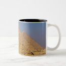 Recherche de egypt pyramid tasses Architecture