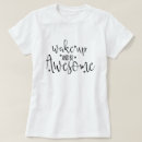 Recherche de intello vêtements Typographie