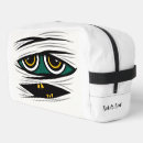 Recherche de yeux cosmétiques pochettes Éffrayant