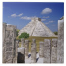 Recherche de pyramide carreaux Architecture