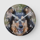 Recherche de toute couleur horloges Simple