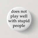 Recherche de stupides badges Les gens